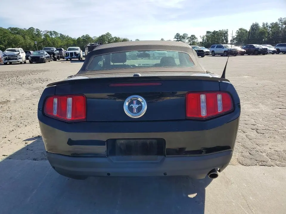 2010 FORD MUSTANG   