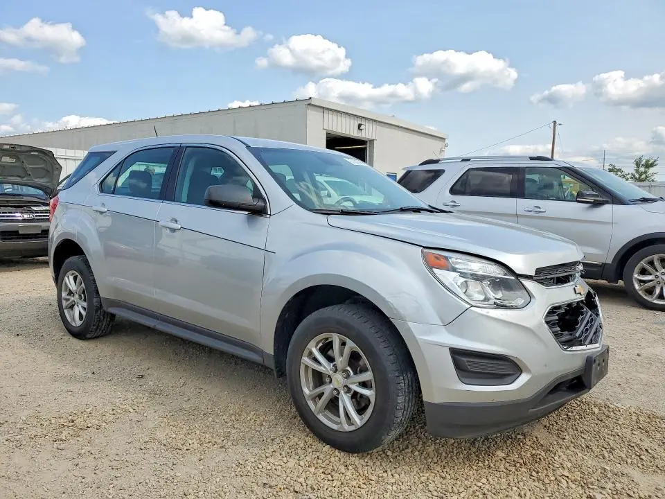 2017 CHEVROLET EQUINOX LS  