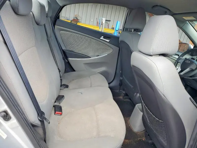 2013 HYUNDAI ACCENT GLS  