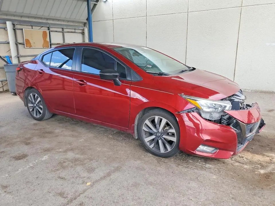 2020 NISSAN VERSA SR  