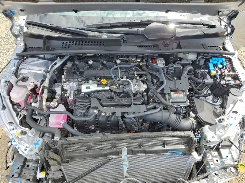 2025 TOYOTA PRIUS XLE  