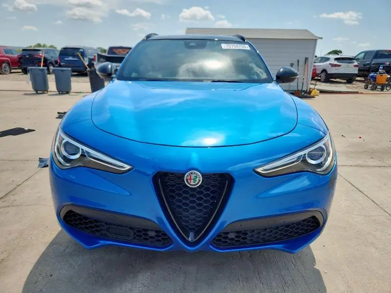 2022 ALFA ROMEO STELVIO TI  