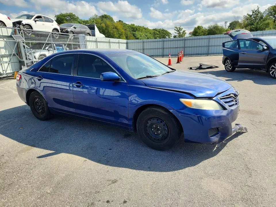 2010 TOYOTA CAMRY LE  