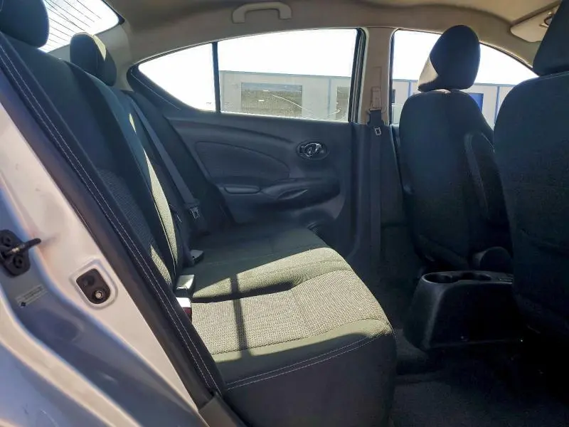 2017 NISSAN VERSA 1.6 SV  