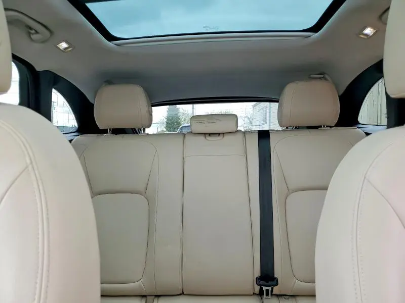 2018 JAGUAR F-PACE PREMIUM  