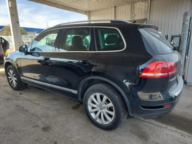 2012 VOLKSWAGEN TOUAREG V6