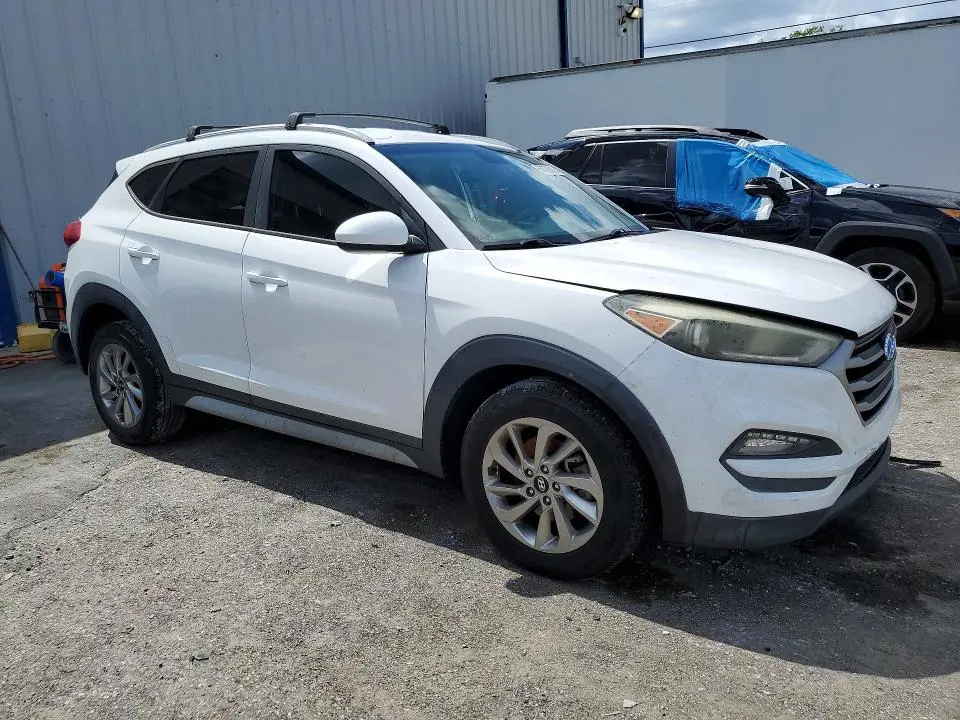 2018 HYUNDAI TUCSON SEL  