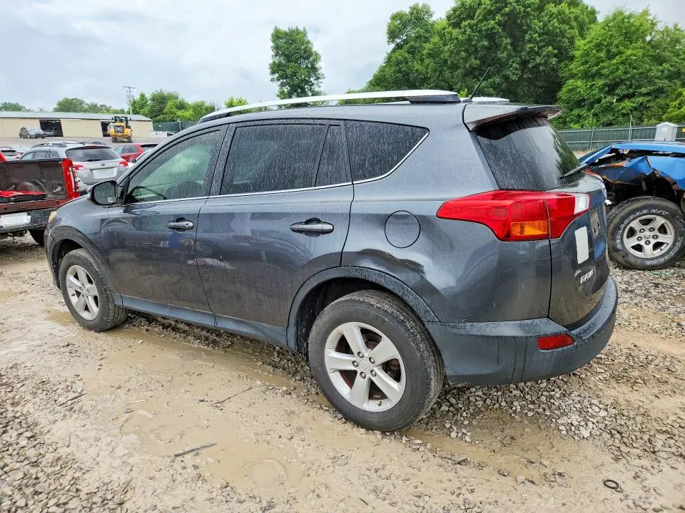 2013 TOYOTA RAV4 XLE  
