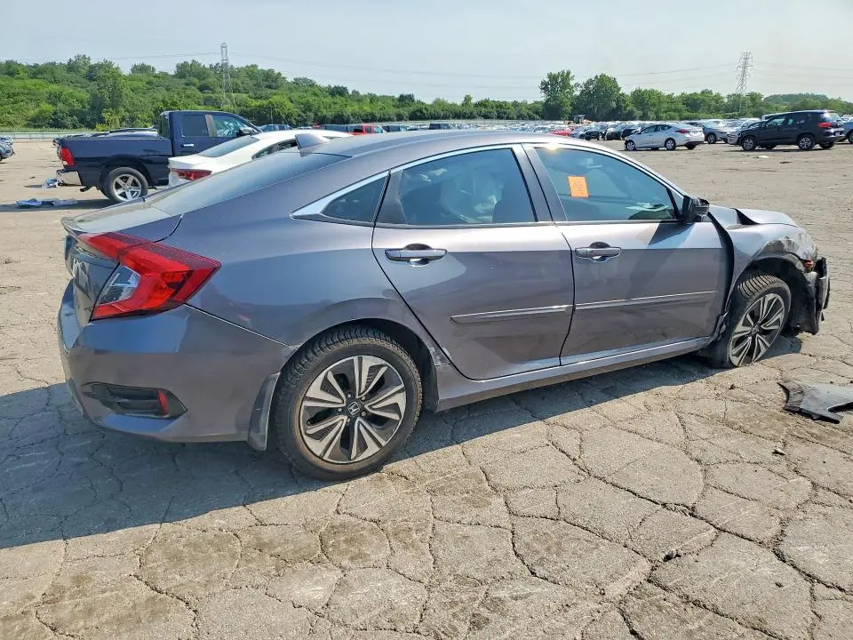 2017 HONDA CIVIC EX  