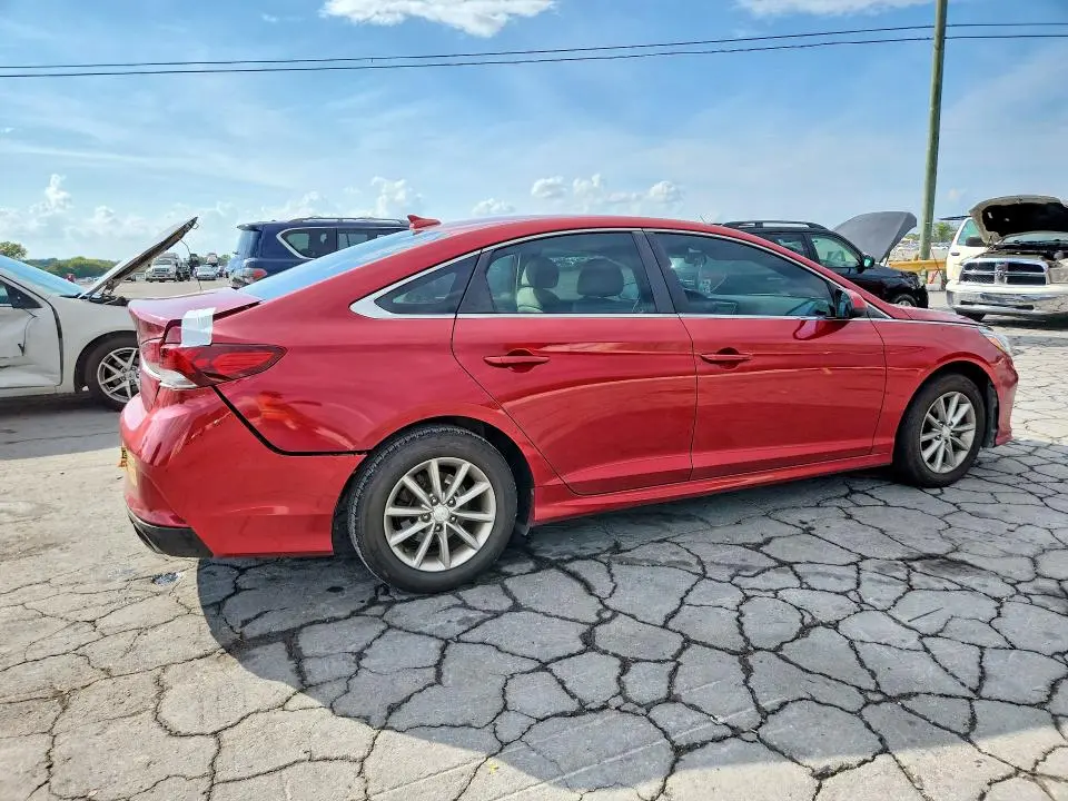 2019 HYUNDAI SONATA SE  