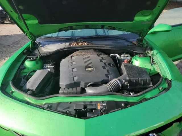 2011 CHEVROLET CAMARO LT  