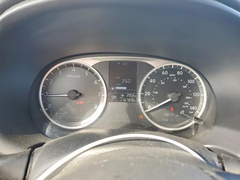 2021 NISSAN KICKS S  