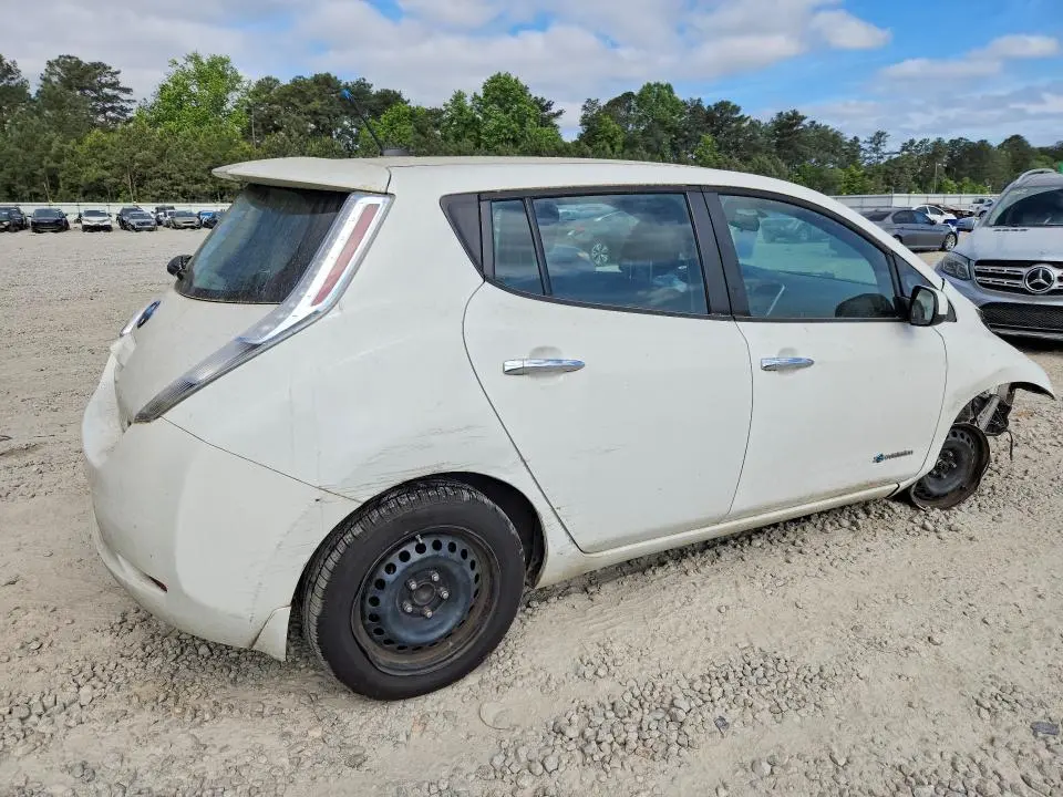 2013 NISSAN LEAF S  