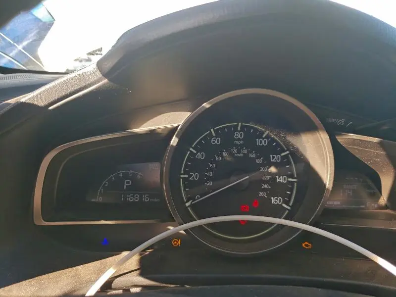 2017 MAZDA 3 TOURING  