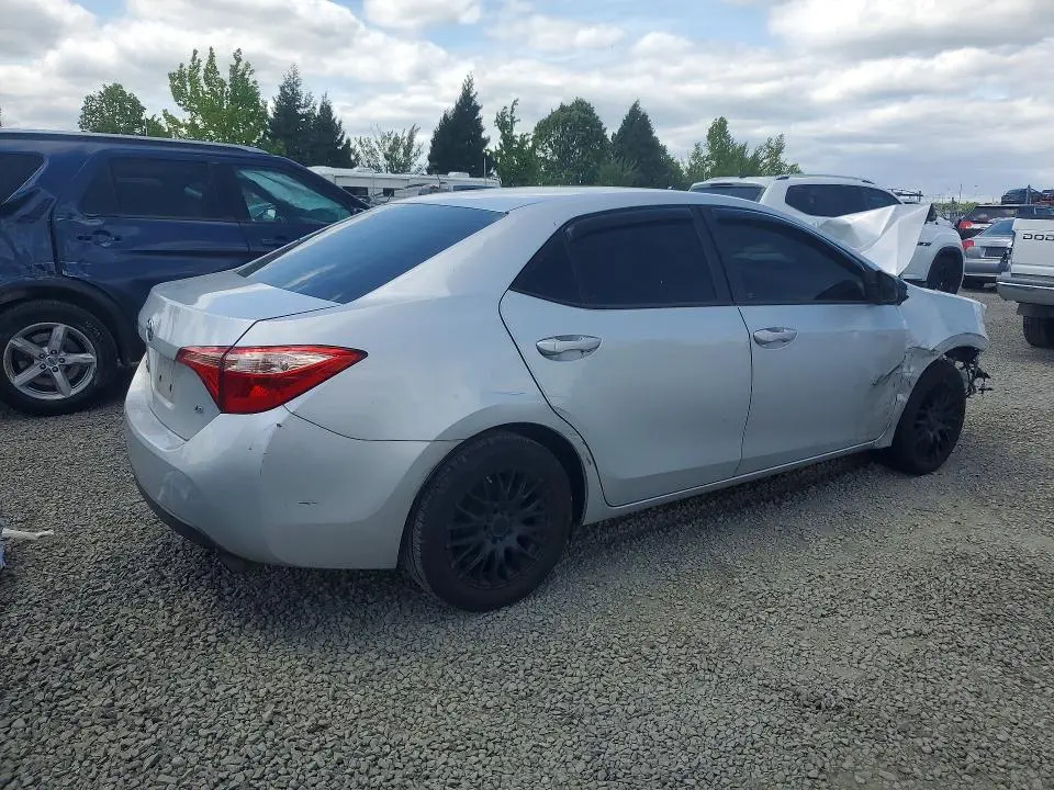 2017 TOYOTA COROLLA LE  