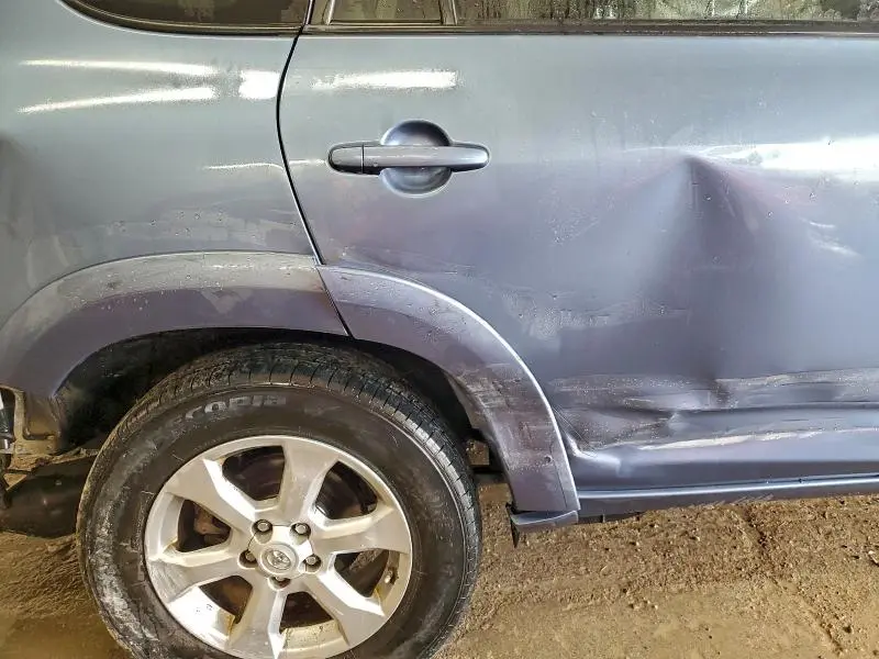 2010 TOYOTA RAV4 LIMITED  