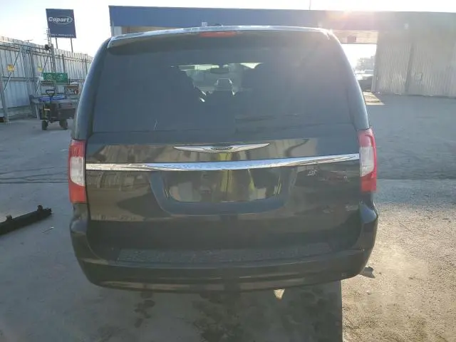 2016 CHRYSLER TOWN & COUNTRY S  