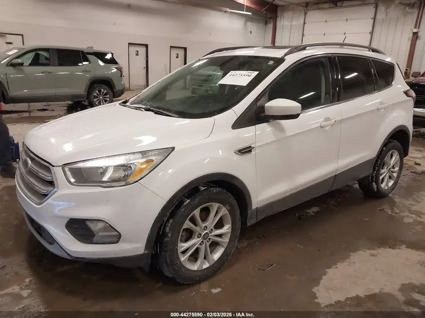 2018 FORD ESCAPE SE