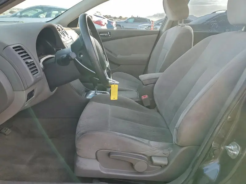 2011 NISSAN ALTIMA BASE  