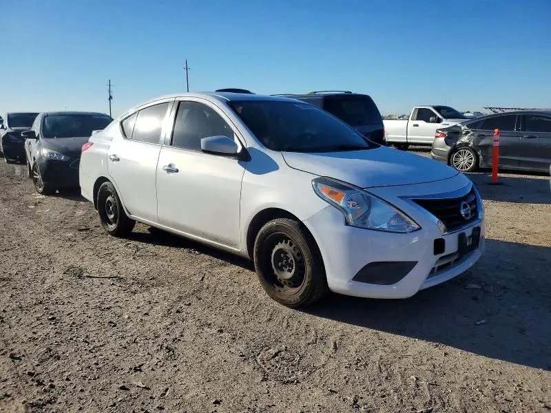 2017 NISSAN VERSA S  