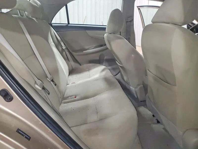 2010 TOYOTA COROLLA LE  