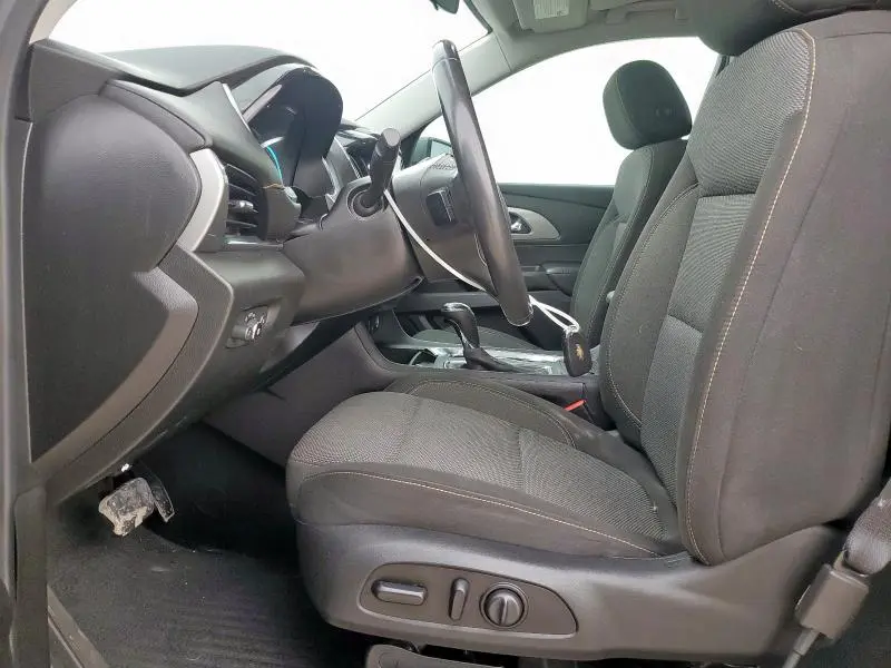 2020 CHEVROLET TRAVERSE LT  