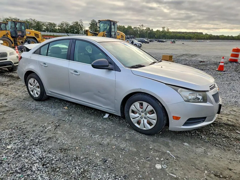 2012 CHEVROLET CRUZE LS  