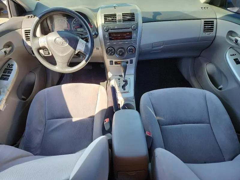 2011 TOYOTA COROLLA LE  