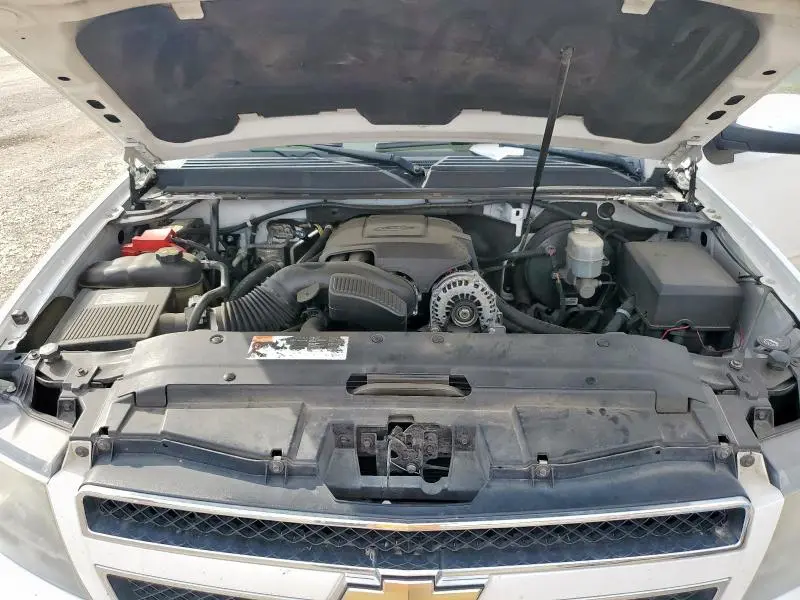 2011 CHEVROLET SUBURBAN C1500 LT  