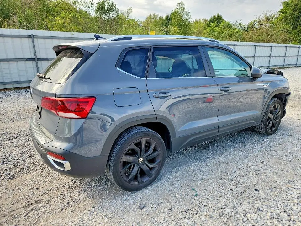2022 VOLKSWAGEN TAOS SE IQ DRIVE  