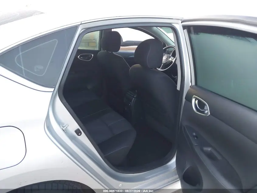 2016 NISSAN SENTRA SR