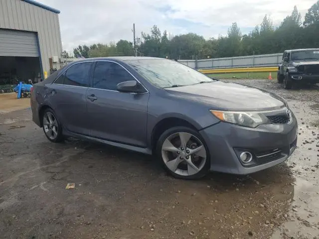 2014 TOYOTA CAMRY SE V6  
