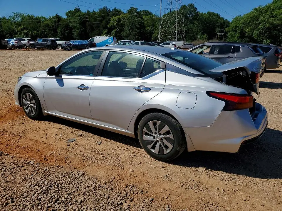 2019 NISSAN ALTIMA S  