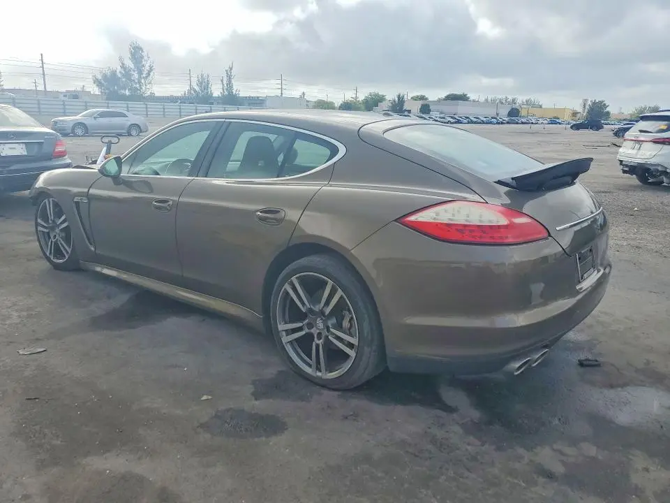 2011 PORSCHE PANAMERA S  