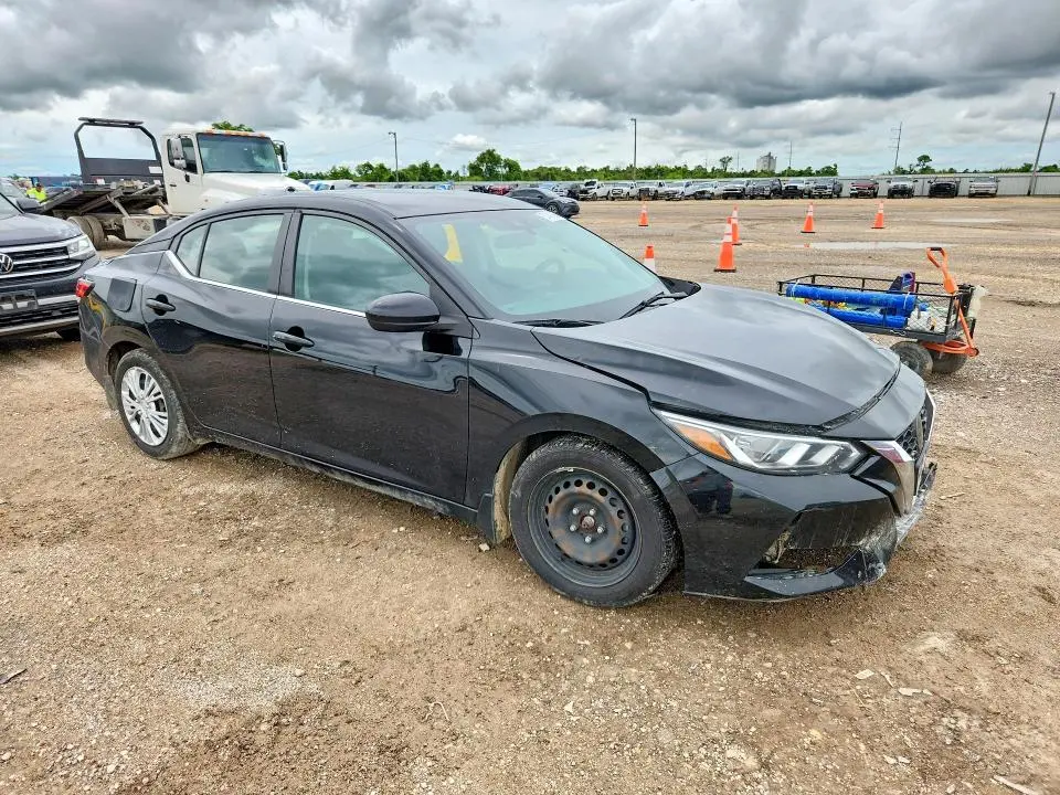 2020 NISSAN SENTRA S  