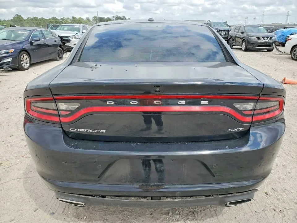 2018 DODGE CHARGER SXT  
