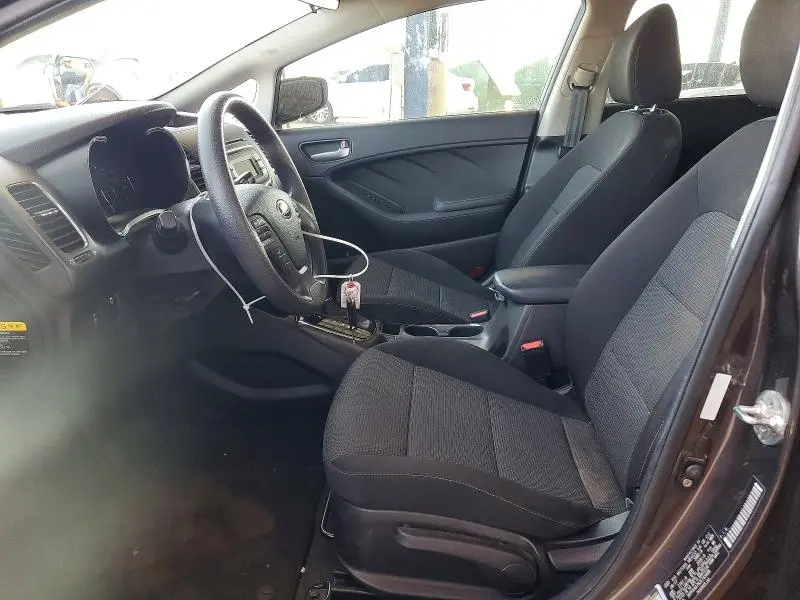2018 KIA FORTE LX  