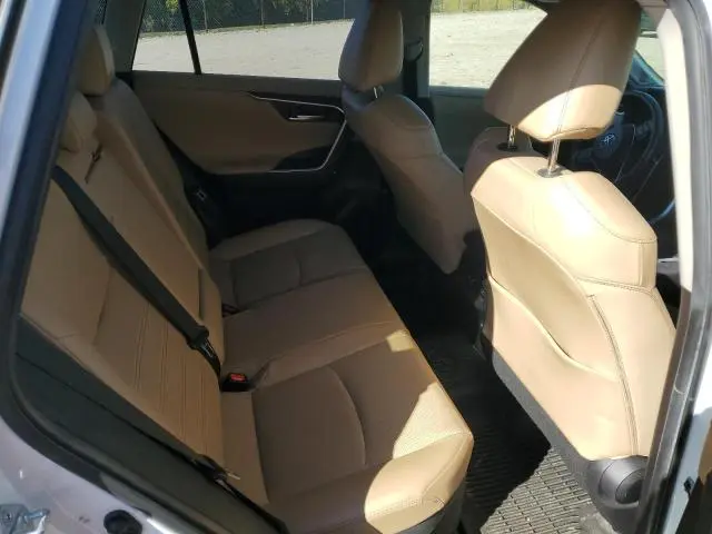 2020 TOYOTA RAV4 LIMITED  