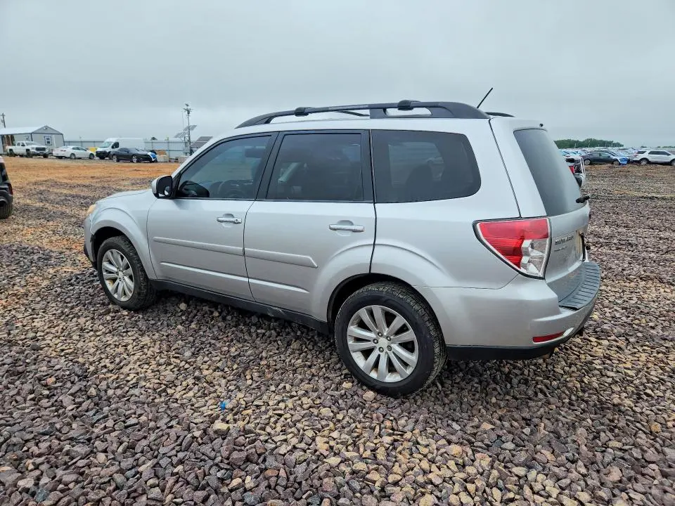 2011 SUBARU FORESTER LIMITED  