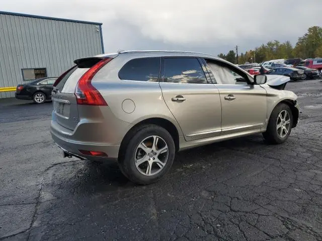 2014 VOLVO XC60 T6  