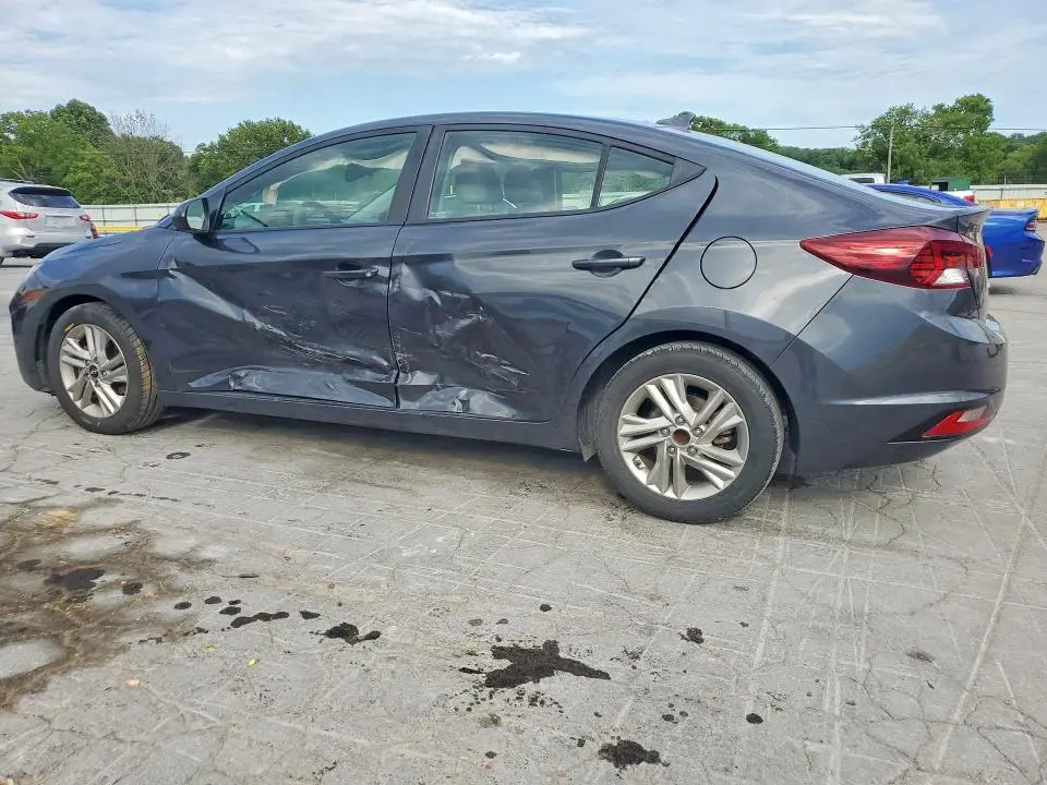 2020 HYUNDAI ELANTRA SEL  
