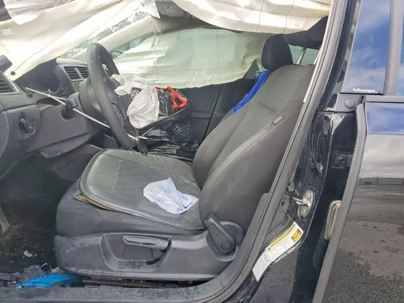 2013 VOLKSWAGEN JETTA BASE  