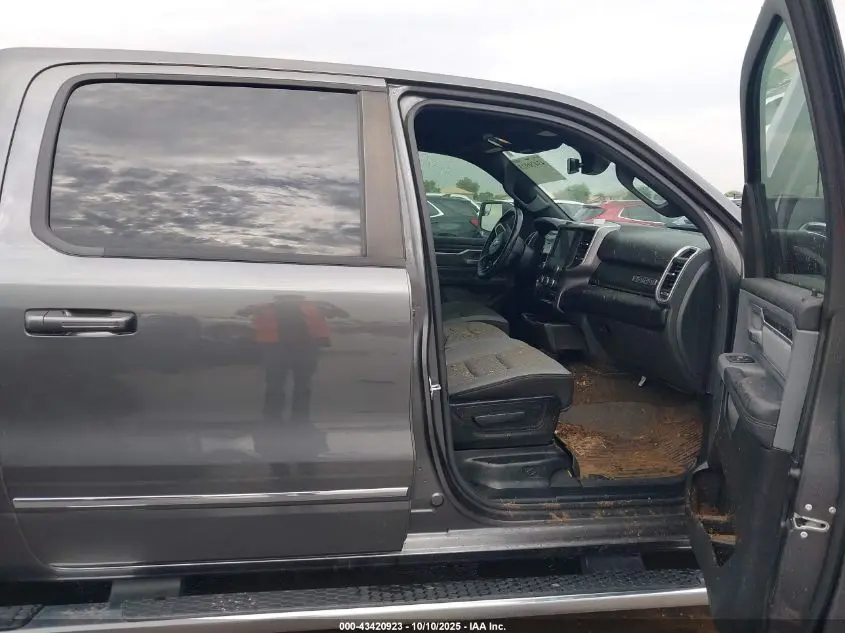 2022 RAM 1500 BIG HORN  4X4 5'7 BOX