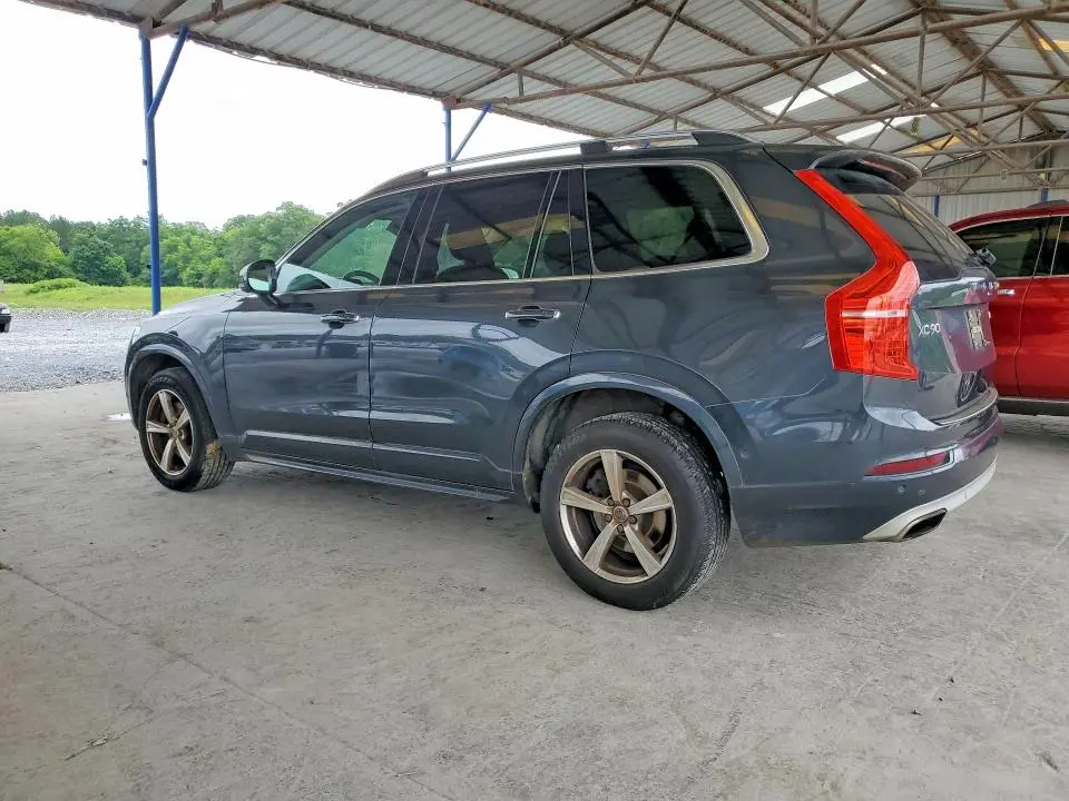 2017 VOLVO XC90 T5  