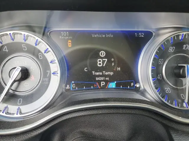 2015 CHRYSLER 300 LIMITED  