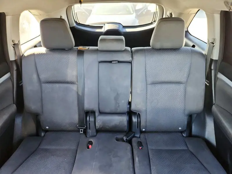 2014 TOYOTA HIGHLANDER LE  