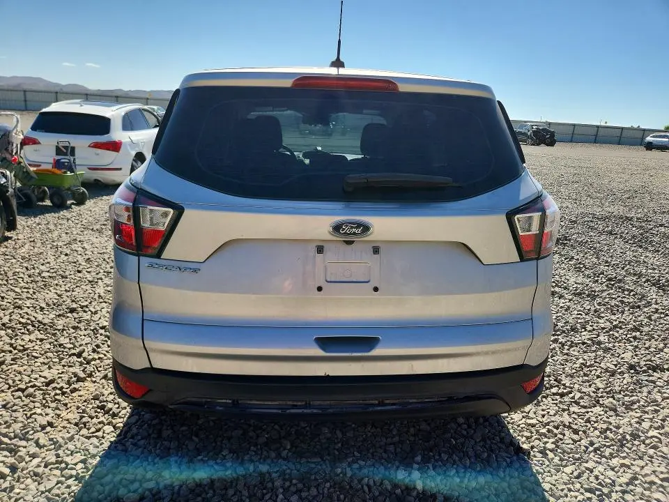 2018 FORD ESCAPE S  