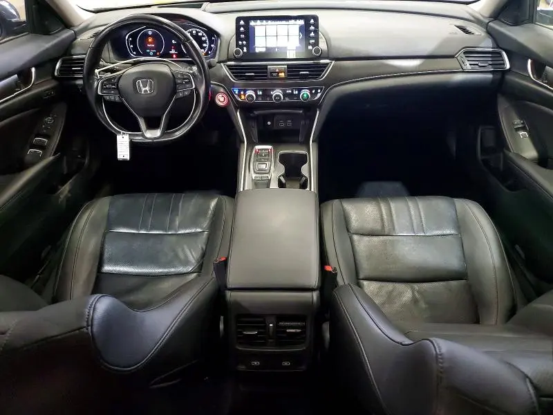 2022 HONDA ACCORD TOURING  