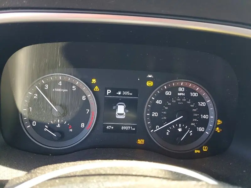 2019 HYUNDAI TUCSON SE  