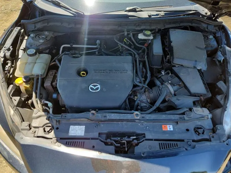 2010 MAZDA 3 I  